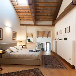 abbazia-di-santa-maria-di-pero-ninni-riva.hotelinveneto.com/